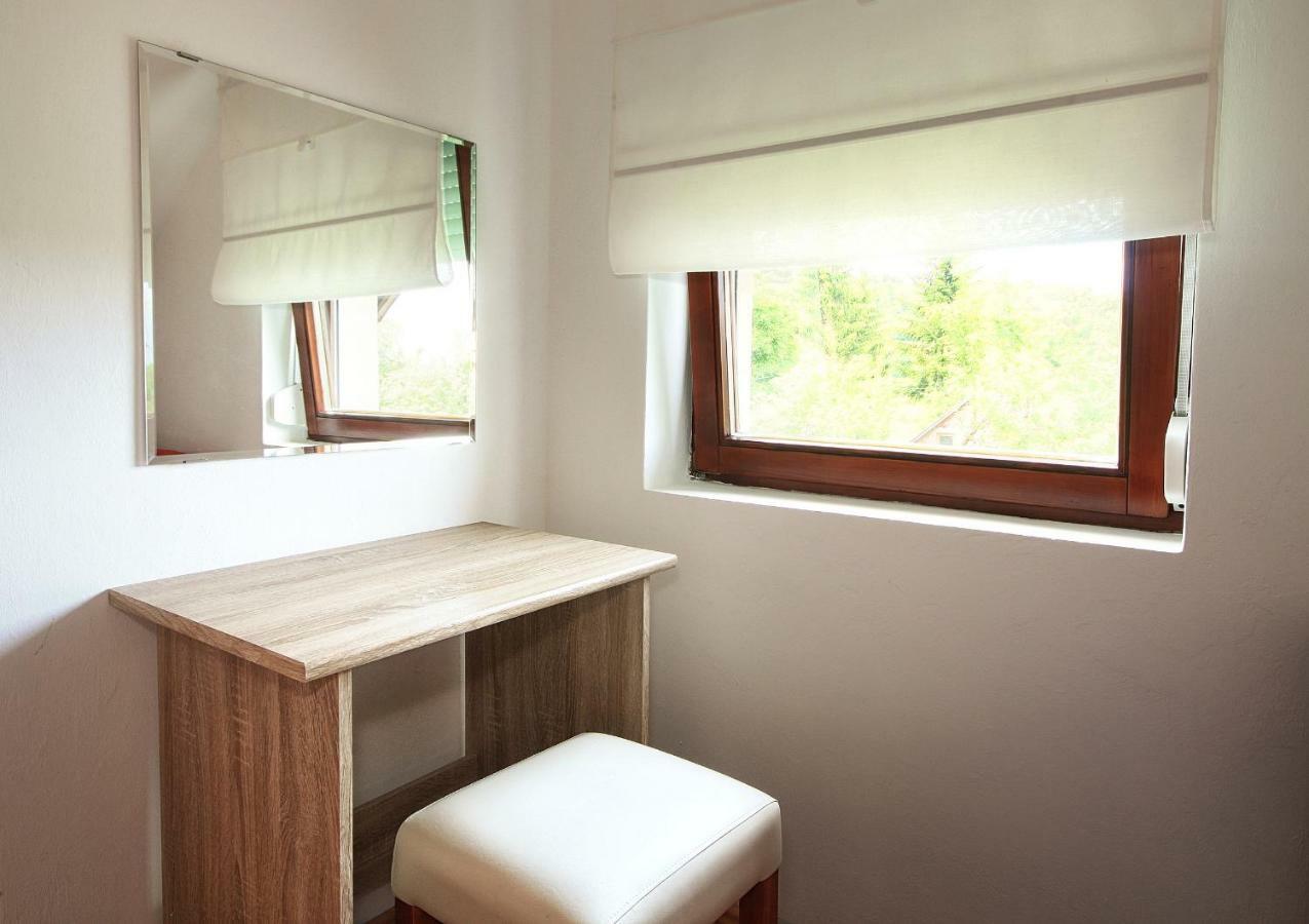 Apartment Medeni Rakovica Εξωτερικό φωτογραφία